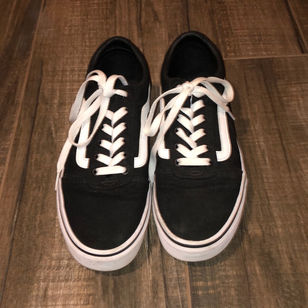 Black vans